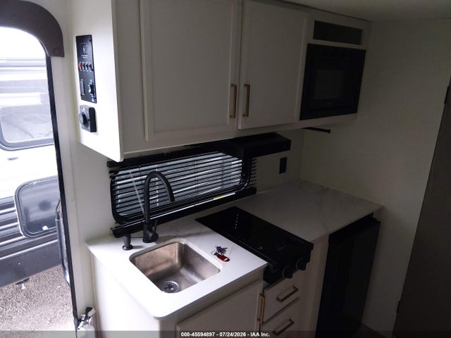 Aukcja sprzedaży 2026 Grand Design Transcend, vin: 573TT2019T8844612, numer aukcji: 45594897