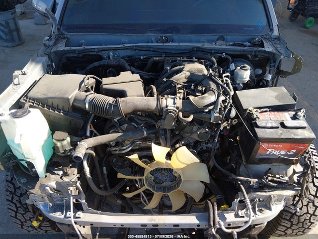 3TMAZ5CN0KM097019 Toyota Tacoma Trd Sport