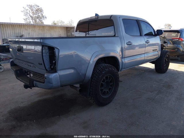 3TMAZ5CN0KM097019 Toyota Tacoma Trd Sport