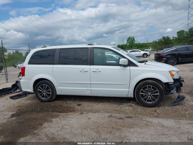 Продаж на аукціоні авто 2017 Dodge Grand Caravan Sxt, vin: 2C4RDGCG0HR749704, номер лоту: 45594919