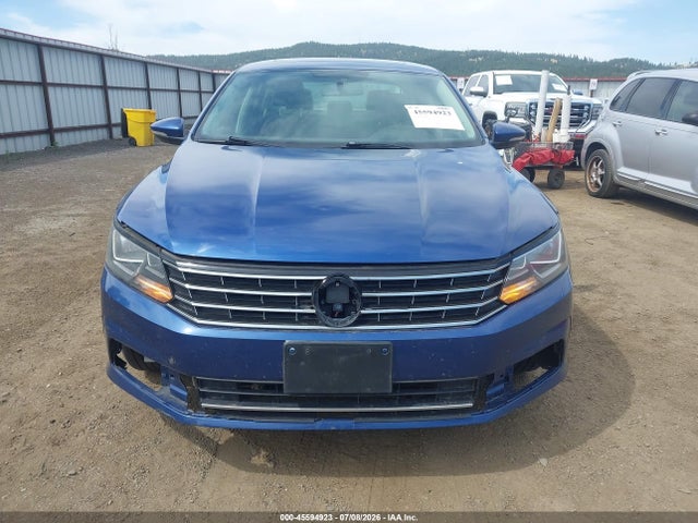1VWBT7A3XGC008985 Volkswagen Passat 1.8t Se