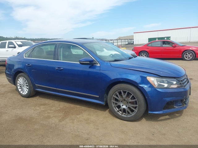 1VWBT7A3XGC008985 Volkswagen Passat 1.8t Se