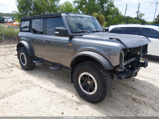 2022 Ford Bronco Badlands მანქანა იყიდება აუქციონზე, vin: 1FMEE5DP9NLB56695, აუქციონის ნომერი: 45594938