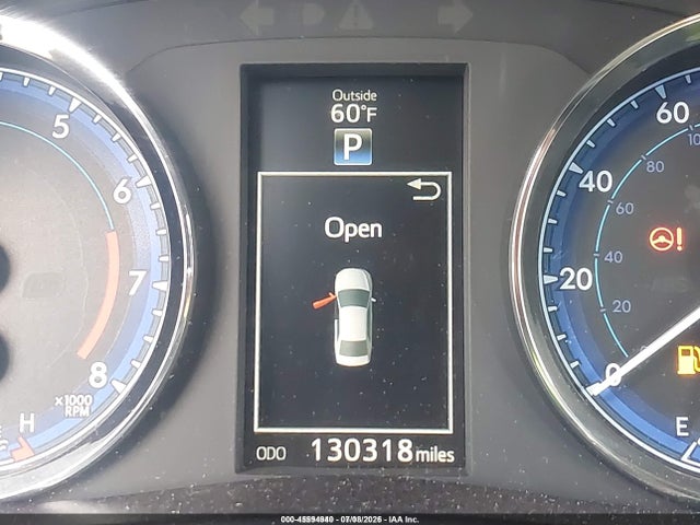 5YFBURHE7HP696665 Toyota COROLLA SE