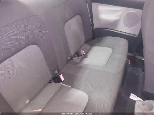 45594961 :رقم المزاد ، 3VWBK31C55M410033 vin ، 2005 Volkswagen New Beetle Gl مزاد بيع