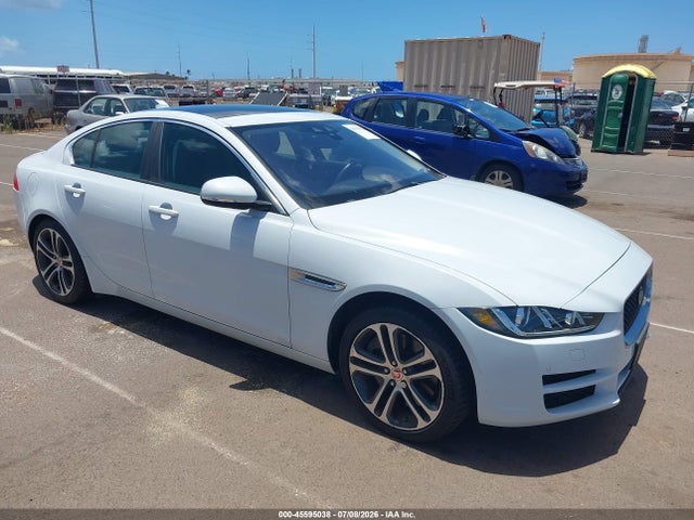 Jaguar Xe 35t Premium 2017 SAJAJ4BV0HA963750 главное изображение
