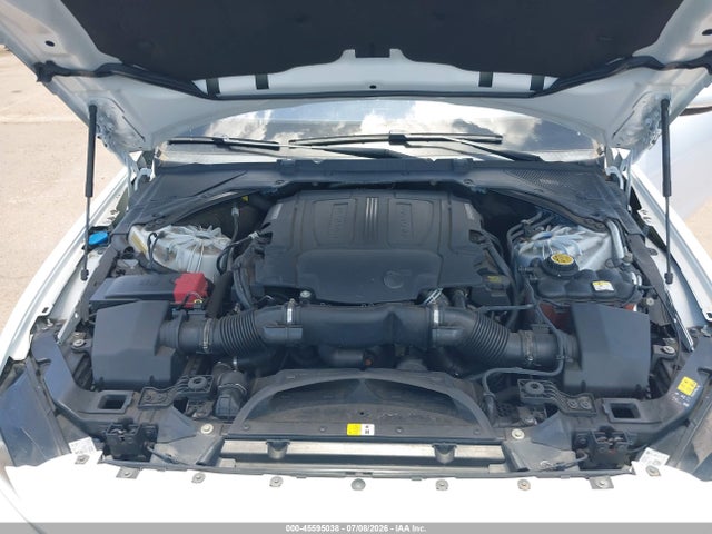 SAJAJ4BV0HA963750 Jaguar Xe 35t Premium