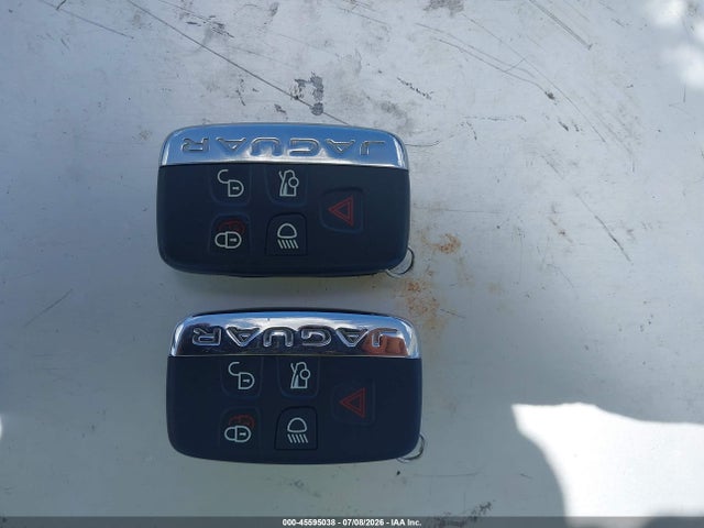 SAJAJ4BV0HA963750 Jaguar Xe 35t Premium