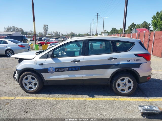 1FMCU0F77KUB28202 Ford ESCAPE S