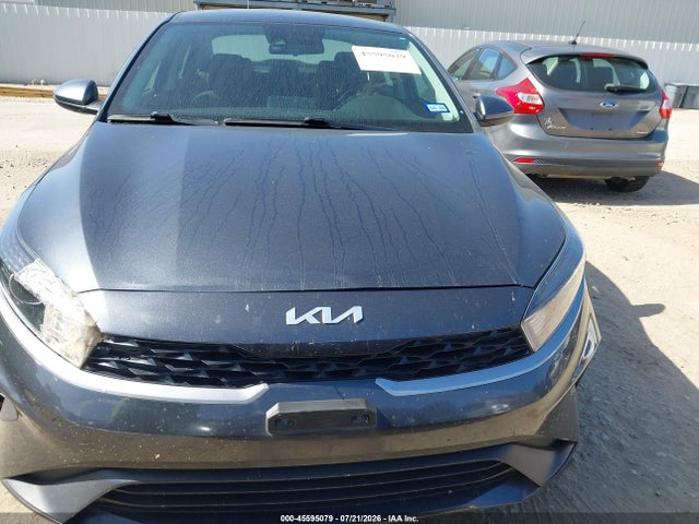 2023 Kia Forte Lxs მანქანა იყიდება აუქციონზე, vin: 3KPF24AD8PE684780, აუქციონის ნომერი: 45595079