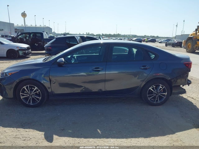 2023 Kia Forte Lxs მანქანა იყიდება აუქციონზე, vin: 3KPF24AD8PE684780, აუქციონის ნომერი: 45595079