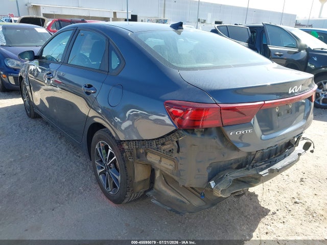 2023 Kia Forte Lxs მანქანა იყიდება აუქციონზე, vin: 3KPF24AD8PE684780, აუქციონის ნომერი: 45595079