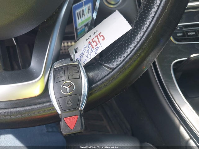 45595093 :رقم المزاد ، 55SWF4KB1GU105865 vin ، 2016 Mercedes-benz C 300 Sport 4matic مزاد بيع