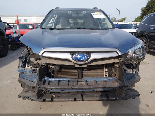 Продажа на аукционе авто 2019 Subaru Forester Premium, vin: JF2SKAGC8KH521711, номер лота: 45595136