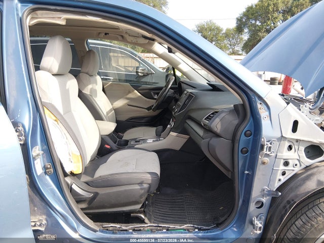 Продажа на аукционе авто 2019 Subaru Forester Premium, vin: JF2SKAGC8KH521711, номер лота: 45595136