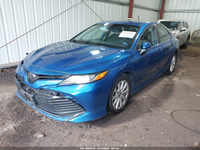 Продаж на аукціоні авто 2020 Toyota Camry Le, vin: 4T1L11AK8LU350064, номер лоту: 45595142