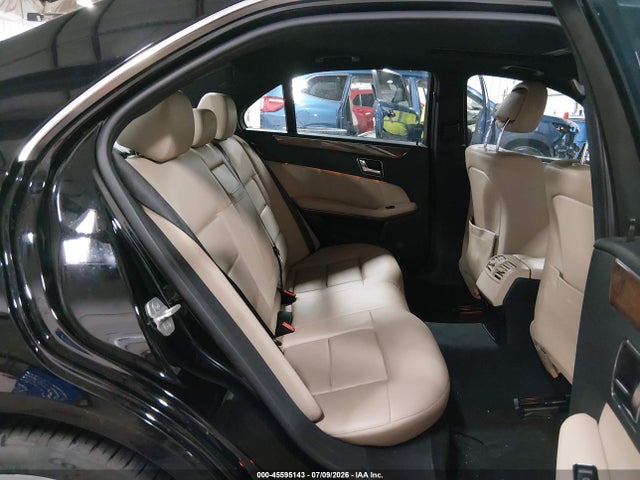 45595143 :رقم المزاد ، WDDHF8HB0BA467279 vin ، 2011 Mercedes-benz E 350 4matic مزاد بيع