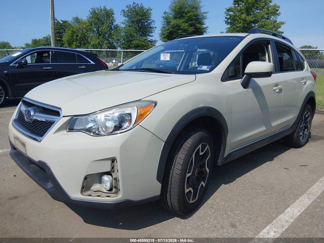 Subaru Crosstrek 2.0i Premium 2016 JF2GPABC6G8207352 Image 2