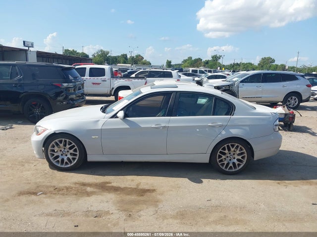Продаж на аукціоні авто 2008 Bmw 328i, vin: WBAVA37568NL54011, номер лоту: 45595261