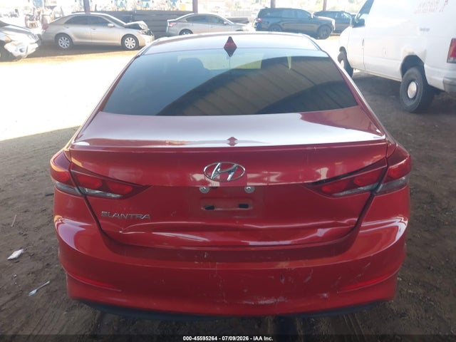 Hyundai ELANTRA SEL 2018 5NPD84LF9JH394121 Image 16