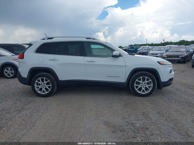 Продажа на аукционе авто 2018 Jeep Cherokee Latitude Fwd, vin: 1C4PJLCB8JD583762, номер лота: 45595273
