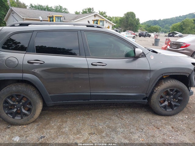 Jeep Cherokee Trailhawk 2015 1C4PJMBS1FW652973 Image 14