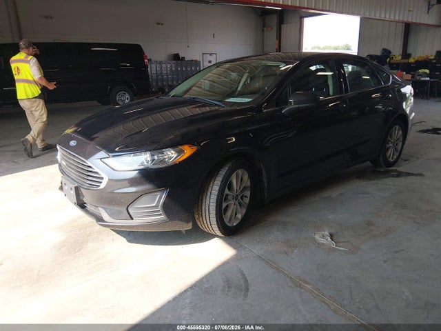 Auction sale of the 2020 Ford Fusion Hybrid Se, vin: 3FA6P0LU4LR231398, lot number: 45595320