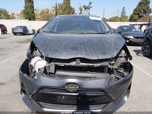 Toyota Prius C Two 2015 JTDKDTB36F1101696 Image 13