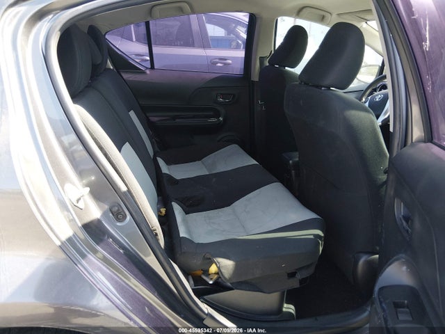 Toyota Prius C Two 2015 JTDKDTB36F1101696 Image 8