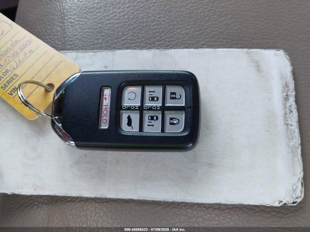 2019 Honda Odyssey Touring მანქანა იყიდება აუქციონზე, vin: 5FNRL6H81KB081896, აუქციონის ნომერი: 45595433