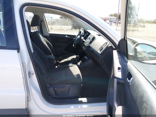 45595511 :رقم المزاد ، WVGBV3AX3DW571455 vin ، 2013 Volkswagen Tiguan S مزاد بيع