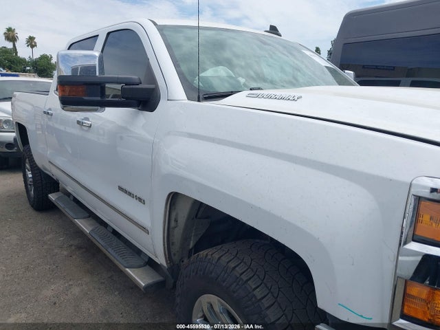 1GC1KWEY2JF233618 Chevrolet Silverado 2500hd Ltz