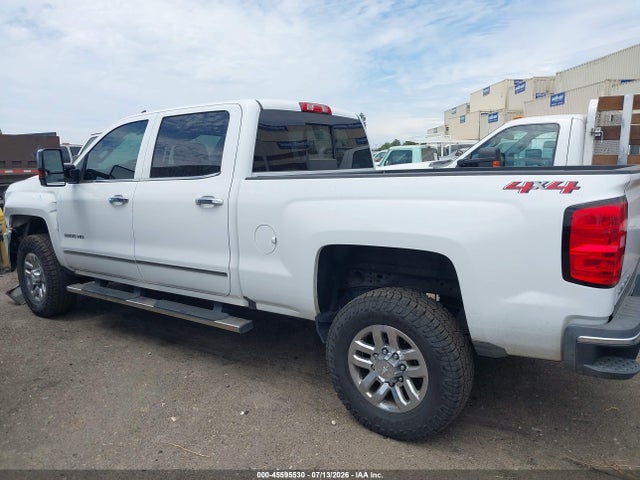 1GC1KWEY2JF233618 Chevrolet Silverado 2500hd Ltz
