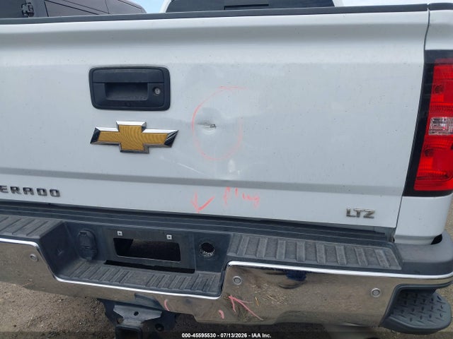 1GC1KWEY2JF233618 Chevrolet Silverado 2500hd Ltz