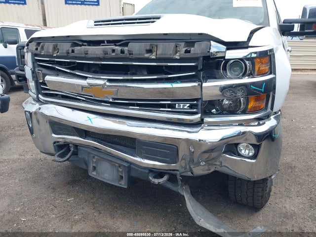 1GC1KWEY2JF233618 Chevrolet Silverado 2500hd Ltz