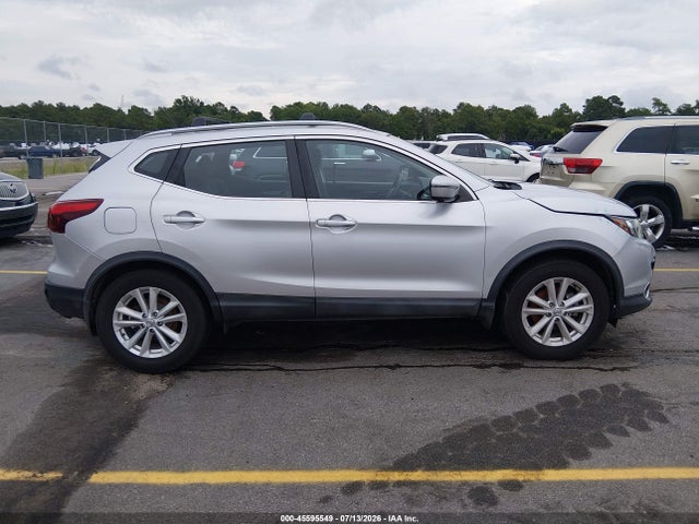 45595549 :رقم المزاد ، JN1BJ1CPXHW005142 vin ، 2017 Nissan Rogue Sport Sv مزاد بيع