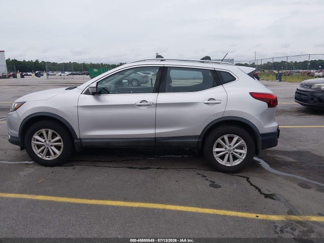 45595549 :رقم المزاد ، JN1BJ1CPXHW005142 vin ، 2017 Nissan Rogue Sport Sv مزاد بيع