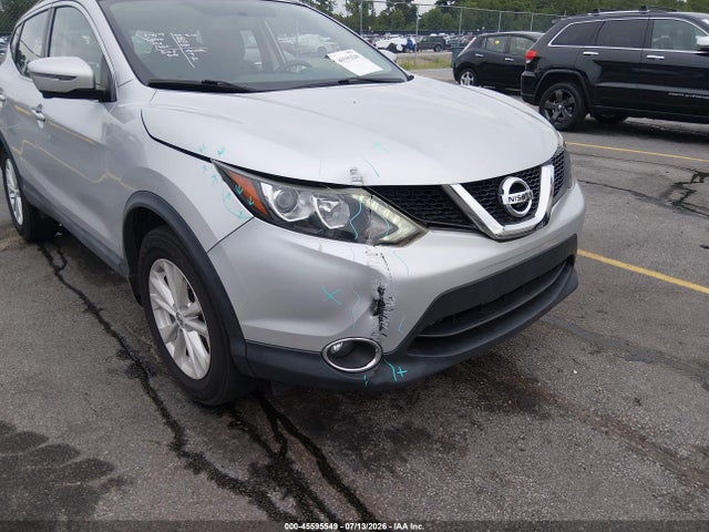 45595549 :رقم المزاد ، JN1BJ1CPXHW005142 vin ، 2017 Nissan Rogue Sport Sv مزاد بيع