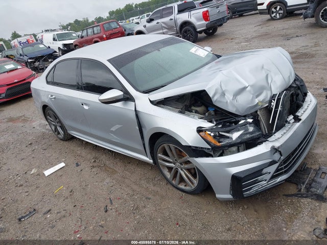 Auction sale of the 2018 Volkswagen Passat 2.0t R-line/2.0t S, vin: 1VWAA7A33JC027855, lot number: 45595578