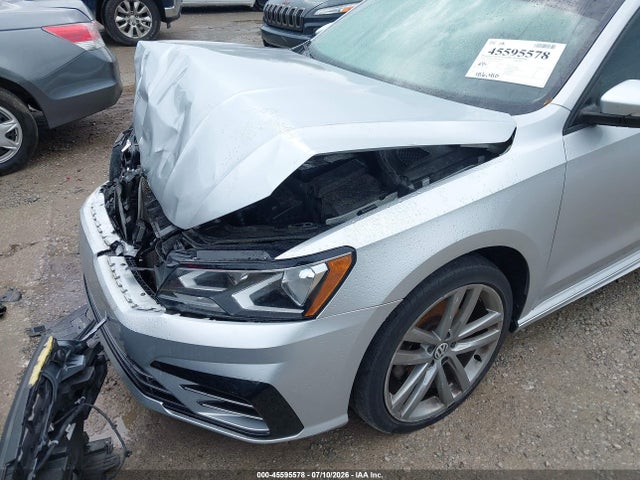 45595578 :رقم المزاد ، 1VWAA7A33JC027855 vin ، 2018 Volkswagen Passat 2.0t R-line/2.0t S مزاد بيع