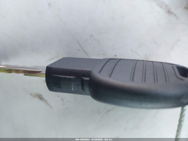 1C4PJLAB4GW160063 Jeep Cherokee Sport