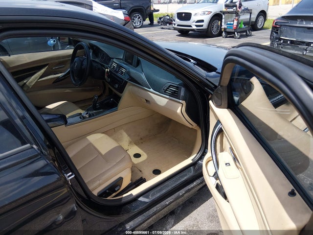 45595661 :رقم المزاد ، WBA3A5C58CF341384 vin ، 2012 Bmw 328i مزاد بيع