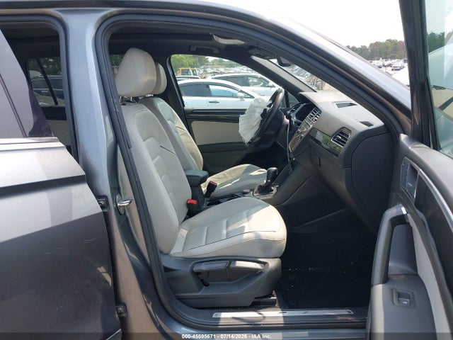 Aukcja sprzedaży 2019 Volkswagen Tiguan 2.0t Sel Premium/2.0t Sel Premium R-line, vin: 3VV4B7AX0KM037972, numer aukcji: 45595671