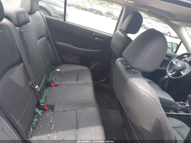 Subaru Legacy 2.5i Limited 2017 4S3BNAN65H3016380 Image 8