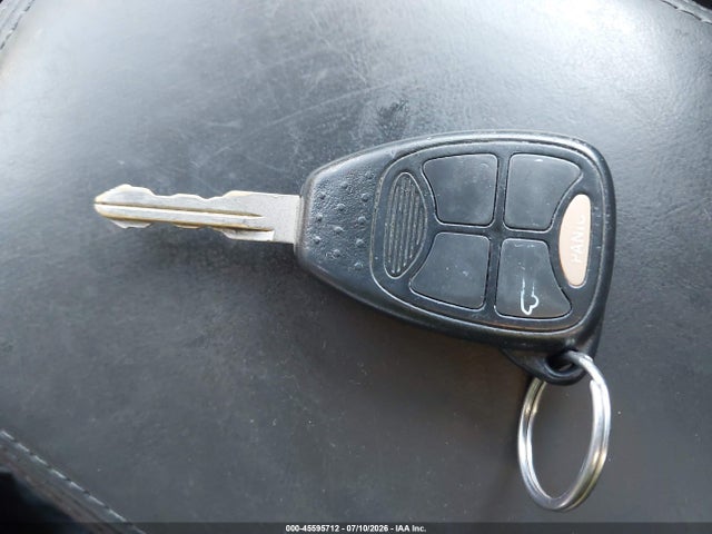 2010 Chrysler Sebring Touring მანქანა იყიდება აუქციონზე, vin: 1C3BC5ED7AN142928, აუქციონის ნომერი: 45595712