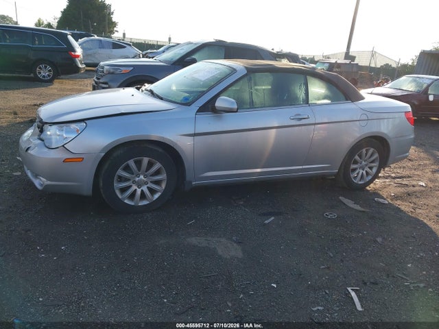2010 Chrysler Sebring Touring მანქანა იყიდება აუქციონზე, vin: 1C3BC5ED7AN142928, აუქციონის ნომერი: 45595712