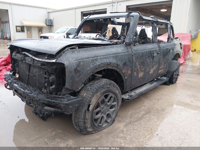 Ford Bronco Outer Banks 2024 1FMDE8BH2RLB27425 Image 2