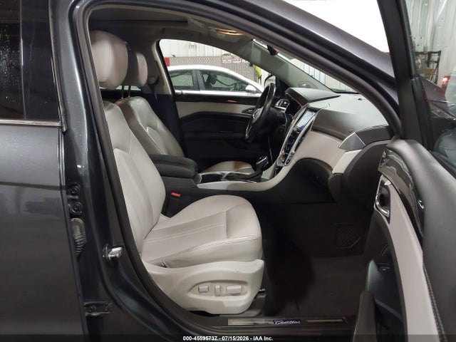 45595737 :رقم المزاد ، 3GYFNGE30DS605961 vin ، 2013 Cadillac Srx Luxury Collection مزاد بيع