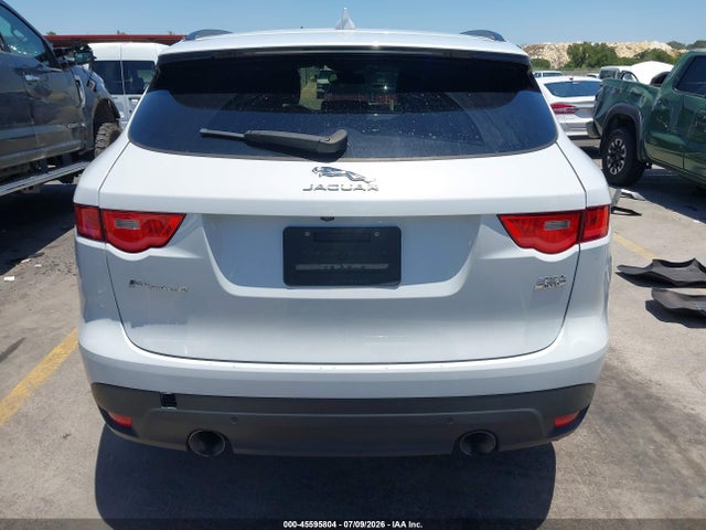 Jaguar F-pace 35t Prestige 2017 SADCK2BV1HA496478 Image 16