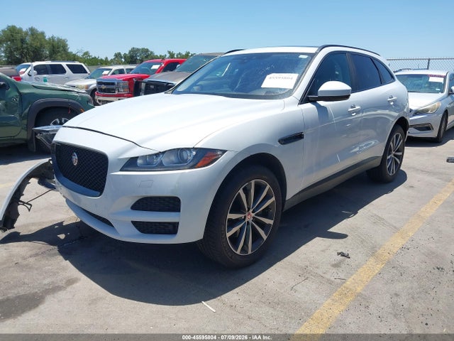 Jaguar F-pace 35t Prestige 2017 SADCK2BV1HA496478 Image 2